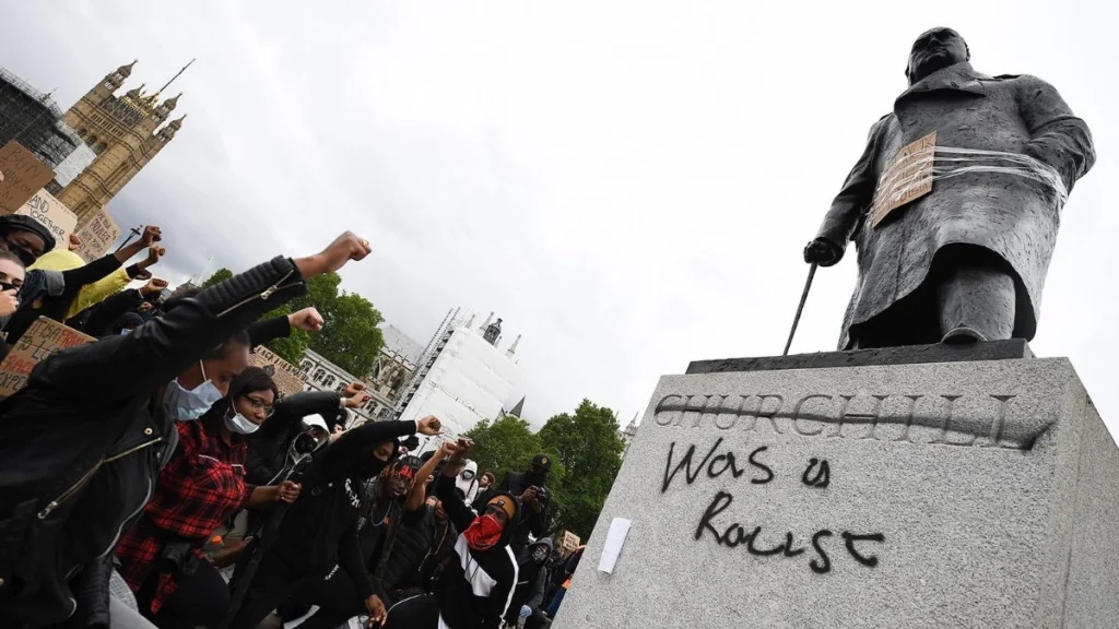 Churchill Memorial in Parliament Square Marked by ‘Zionist War Criminal’ Graffiti