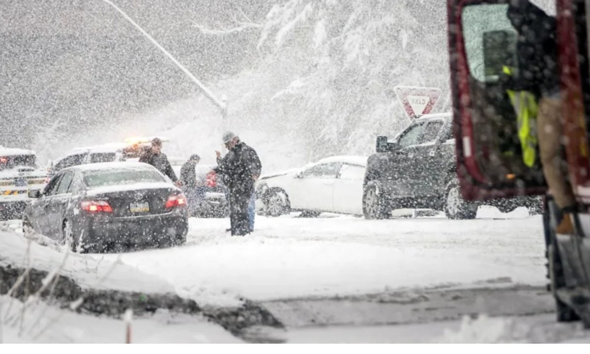 Severe Winter Storm Alert: Up to 20 Inches of Snow and 40 MPH Winds Set to Impact Western Highways